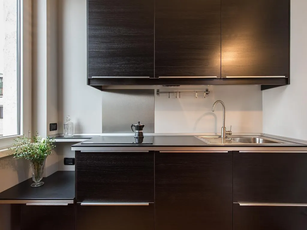 Friendly Rentals Joyce Milan Apartment