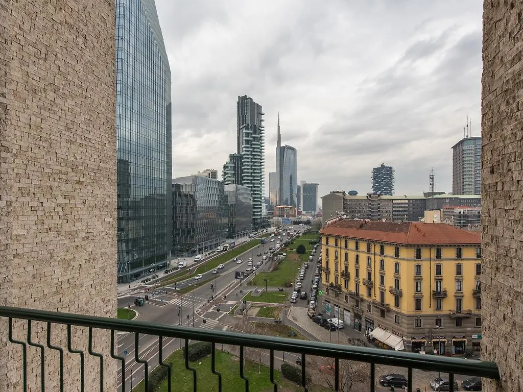 Friendly Rentals Joyce Milano Italien
